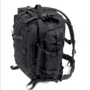 Blackhawk X3 R.A.P.T.O.R. Pack W / 100 oz HydraStorm